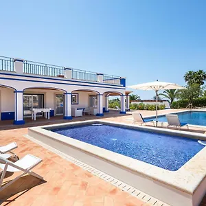 Shantivillas Malhao Azinhal e Amendoeira